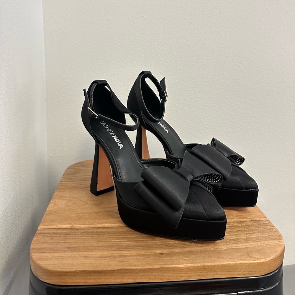 Black Bow Platform Heels